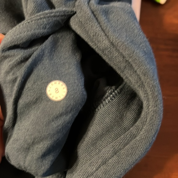 Luluemon Tunic 8 - Picture 5 of 5